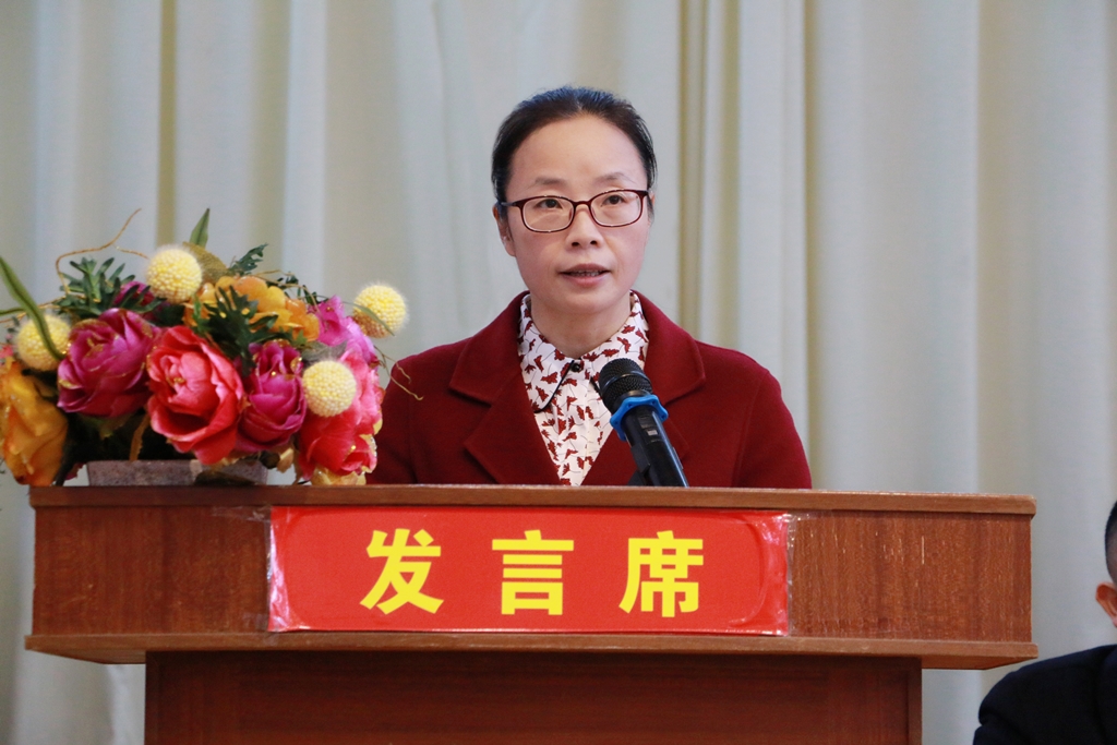 11、鄭娟馥校長講話.JPG