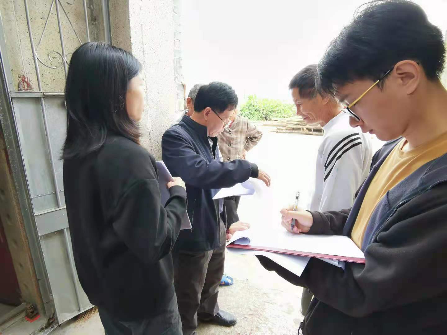 入戶聽民聲、集民意.jpg
