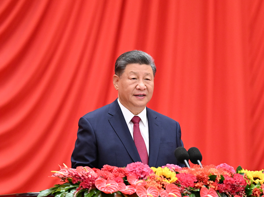 ??9月30日晚，慶祝中華人民共和國成立75周年招待會在北京人民大會堂隆重舉行。中共中央總書記、國家主席、中央軍委主席習近平出席招待會并發(fā)表重要講話。