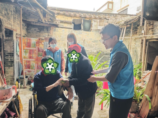 群眾豎起大拇指！龍勝鎮(zhèn)“雙百”社工暖心服務(wù)獲點贊