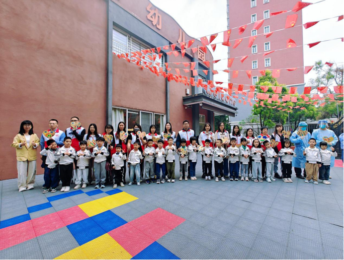 筑牢防蚊屏障 踐行使命擔(dān)當(dāng)——市農(nóng)業(yè)農(nóng)村局深入社區(qū)、校園開展防蚊滅蚊志愿服務(wù)活動(dòng)